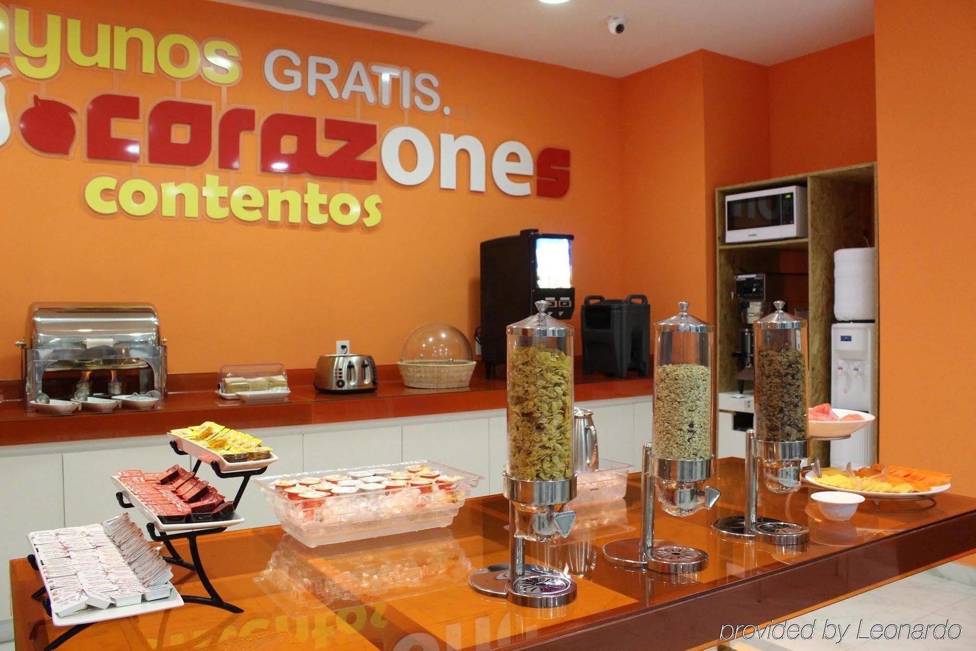 فندق One Guadalajara Tapatio Tlaquepaque المظهر الخارجي الصورة